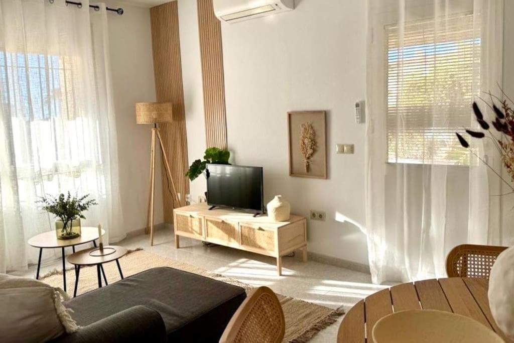 Nuevo Torrox Deluxe Beach & Piscina المظهر الخارجي الصورة