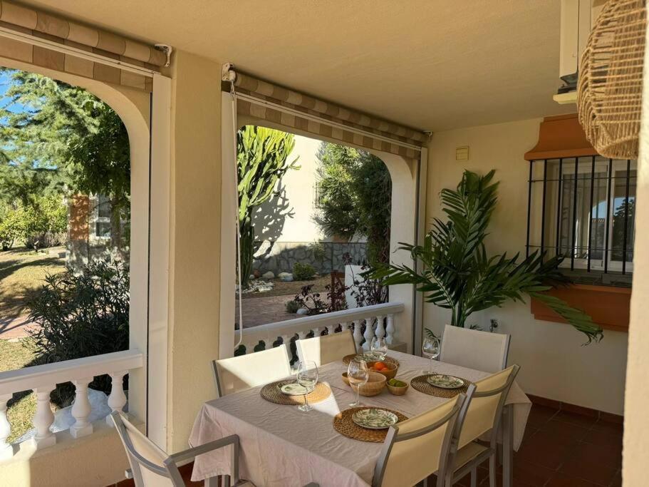 Nuevo Torrox Deluxe Beach & Piscina المظهر الخارجي الصورة